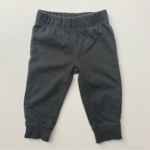 3/$10 CARTERS Baby boy sweatpants 6m